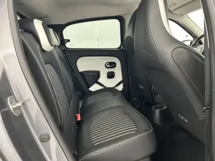Photo 47 Renault Twingo  III Achat Intégral - 21