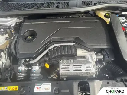 Photo 25 Peugeot 2008  Hybrid 145 e-DCS6