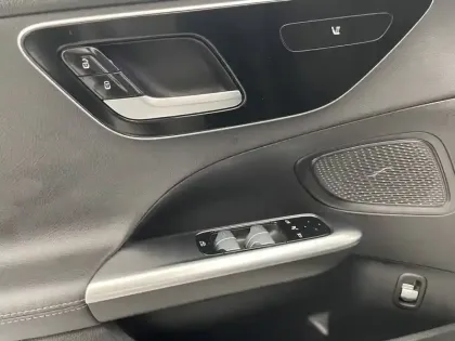 Photo 26 Mercedes Classe C  300 de 9G-Tronic e-Hybrid EQ