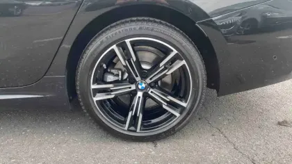 Photo 35 BMW Serie 3 330e xDrive 292 ch BVA8