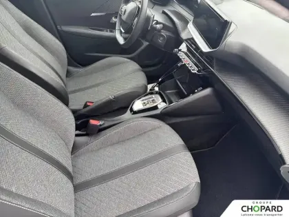 Photo 12 Peugeot 208  Hybrid 100 e-DCS6
