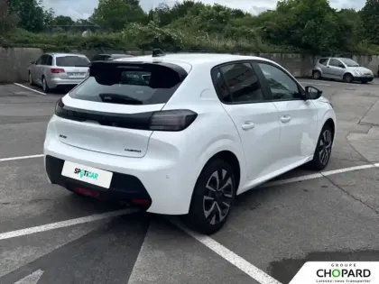 Photo 30 Peugeot 208  Hybrid 100 e-DCS6