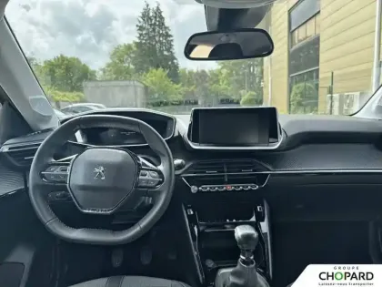 Photo 11 Peugeot 208  PureTech 100 S&S BVM6
