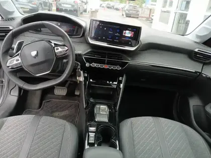 Photo 10 Peugeot 208  Hybrid 100 e-DCS6