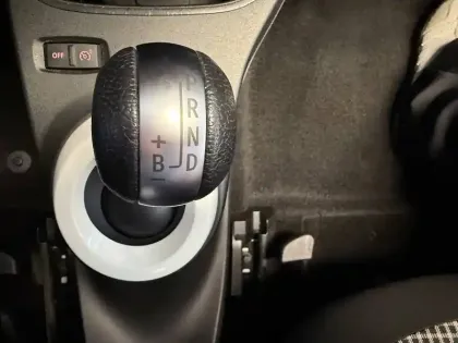 Photo 34 Renault Twingo  III E-Tech