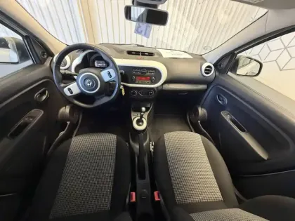 Photo 9 Renault Twingo  III E-Tech