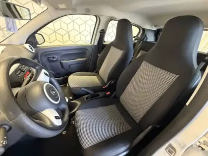 Photo 8 Renault Twingo  III E-Tech