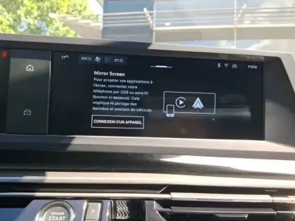Photo 62 Peugeot 5008  Plug-in Hybrid 225 ch e-DCS7