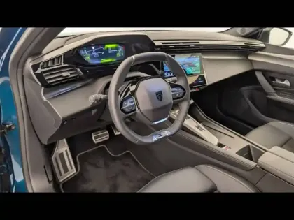 Photo 10 Peugeot 408  Hybrid 136 e-DCS6