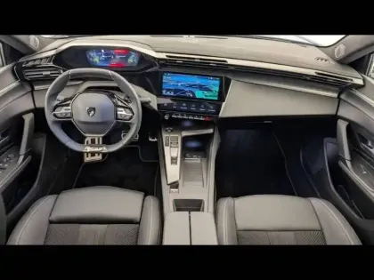 Photo 11 Peugeot 408  Hybrid 136 e-DCS6