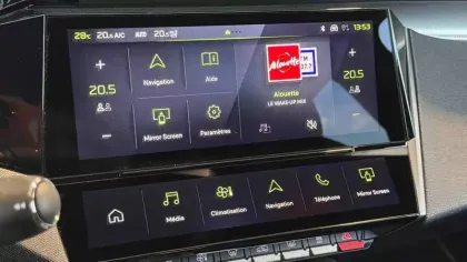 Photo 45 Peugeot 408  Hybrid 136 e-DCS6