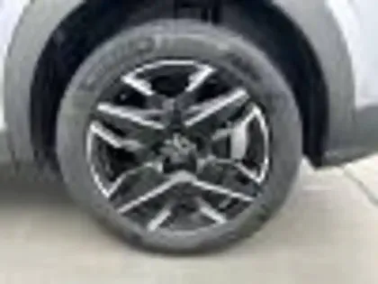 Photo 15 Peugeot 3008  Hybrid 136 e-DCS6