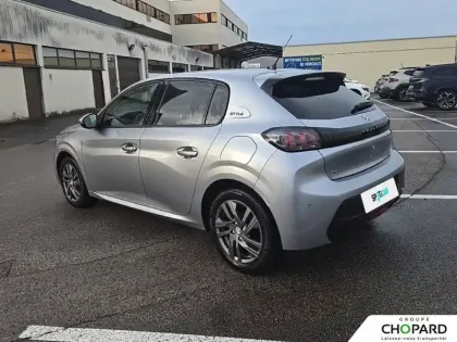 Photo 34 Peugeot 208  PureTech 75 S&S BVM5