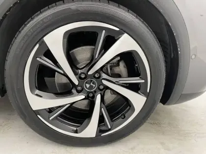 Photo 17 DS DS 7 DS7 Crossback Hybride E-Tense 225 EAT8