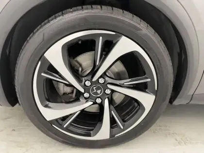 Photo 16 DS DS 7 DS7 Crossback Hybride E-Tense 225 EAT8