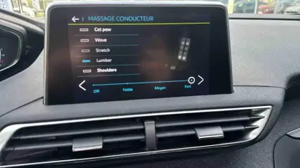 Photo 26 Peugeot 3008  Hybrid 225 e-EAT8