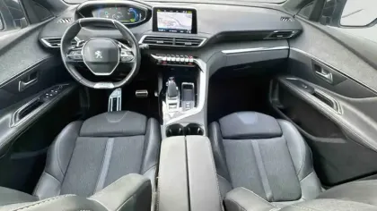 Photo 21 Peugeot 3008  Hybrid 225 e-EAT8