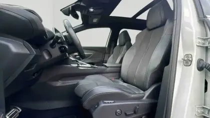 Photo 11 Peugeot 3008  Hybrid 225 e-EAT8