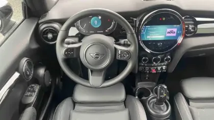 Photo 25 Mini Mini Hatch 3 Portes Cooper 136 ch DKG7