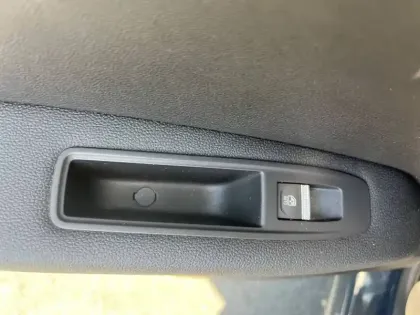 Photo 34 Renault Captur  E-Tech hybride 145