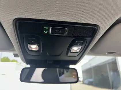 Photo 35 Renault Captur  E-Tech hybride 145
