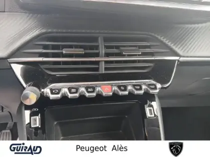 Photo 16 Peugeot 208  PureTech 100 S&S BVM6