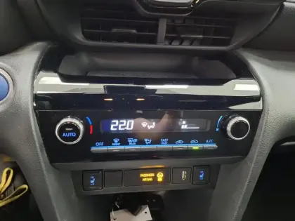 Photo 39 Toyota Yaris  Cross Hybride 116h 2WD