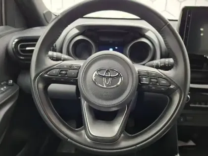 Photo 30 Toyota Yaris  Cross Hybride 116h 2WD