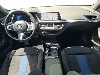 Photo 28 BMW Serie 1 118d 150 ch BVA8