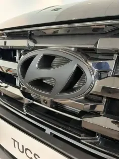 Photo 14 Hyundai Tucson  1.6 T-GDI 239 Hybrid BVA6