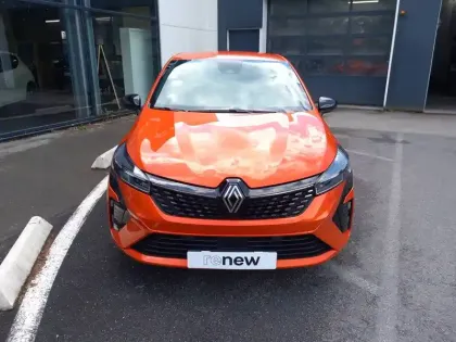 Photo 9 Renault Clio  E-Tech full hybrid 145