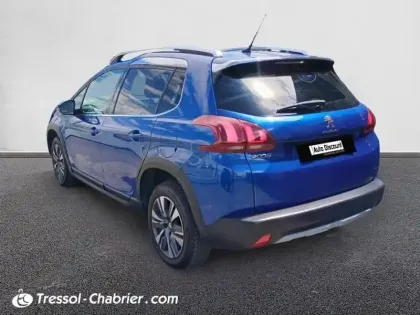 Photo 29 Peugeot 2008  BlueHDi 100ch S&S BVM5 Allure