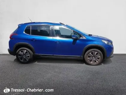 Photo 27 Peugeot 2008  BlueHDi 100ch S&S BVM5 Allure