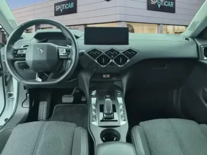 Photo 9 DS DS 3 DS3 Crossback PureTech 130 EAT8 Toits de Paris