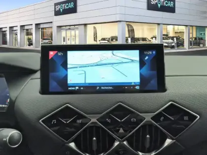 Photo 21 DS DS 3 DS3 Crossback PureTech 130 EAT8 Toits de Paris