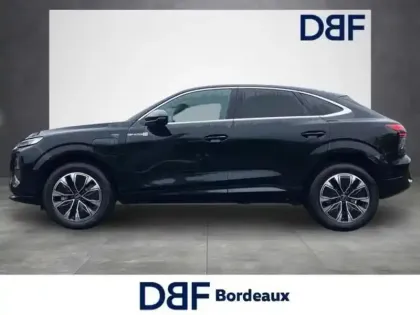 Photo 12 Audi Q3 SB E HYBRID 272 CH S tronic 6
