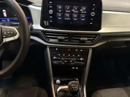 Photo 9 Volkswagen T-roc 1.0 TSI 116 Start/Stop BVM6 VW Edition