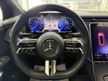Photo 13 Mercedes Classe E EQE 350+ AMG Line