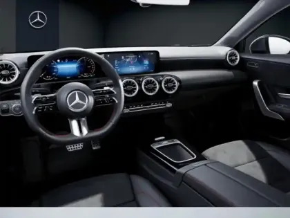 Photo 10 Mercedes Classe A 250 e Hybrid EQ AMG Line