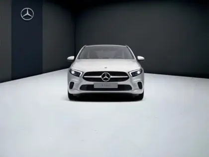 Photo 7 Mercedes Classe A 250 e Berline Business Line