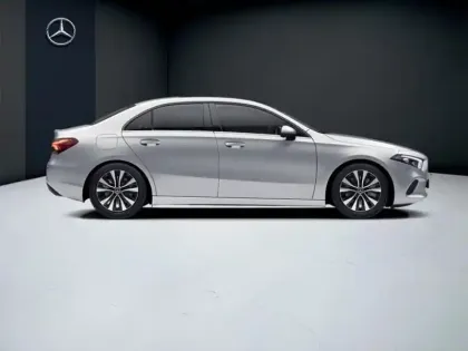 Photo 5 Mercedes Classe A 250 e Berline Business Line