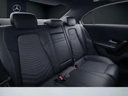 Photo 8 Mercedes Classe A 250 e Berline Business Line