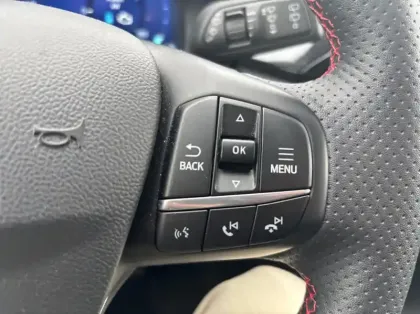 Photo 20 Ford Kuga 2.5 Duratec 190ch FHEV ST-Line X BVA