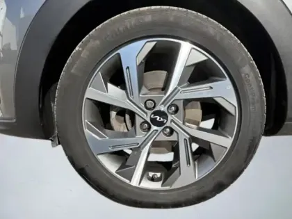Photo 9 Kia Stonic 1.0 T-GDI 120 MHEV GT LINE PREMIUM 101 ch DCT