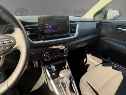 Photo 15 Kia Stonic 1.0 T-GDI 120 MHEV GT LINE PREMIUM 101 ch DCT