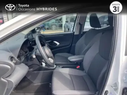 Photo 10 Toyota Yaris  116h Dynamic Business 5p MY22