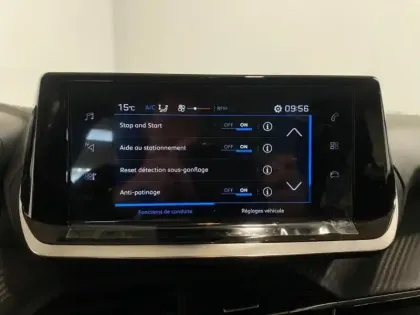 Photo 12 Peugeot 208  1.2 75 Active / Carplay / Radar / Bluetooth