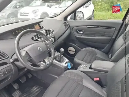 Photo 15 Renault Scenic  1.6 dCi 130ch energy Bose Euro6 2015
