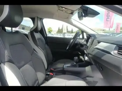 Photo 9 Renault Captur  1.6 E-Tech hybride 145ch Intens -21