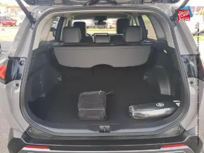 Photo 13 Toyota Rav4  2.5 Hybride 185ch Lounge 2WD NG